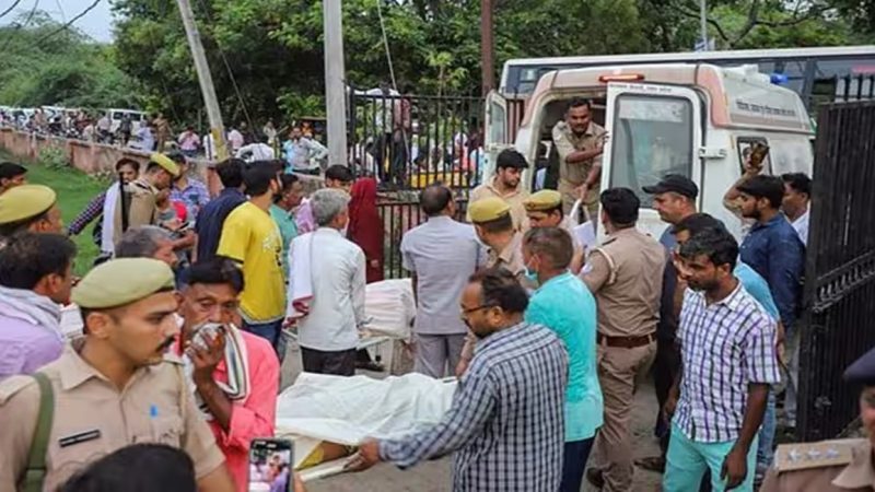 UP Hathras Stampede: Death toll rises to 121, number of injured at 28
