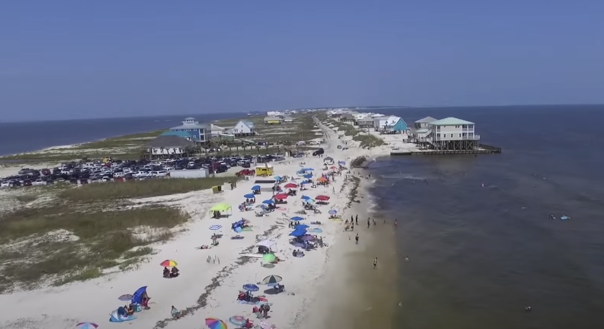 Discover Gulf Coast Hidden Gems: Beaches & Cozy Towns