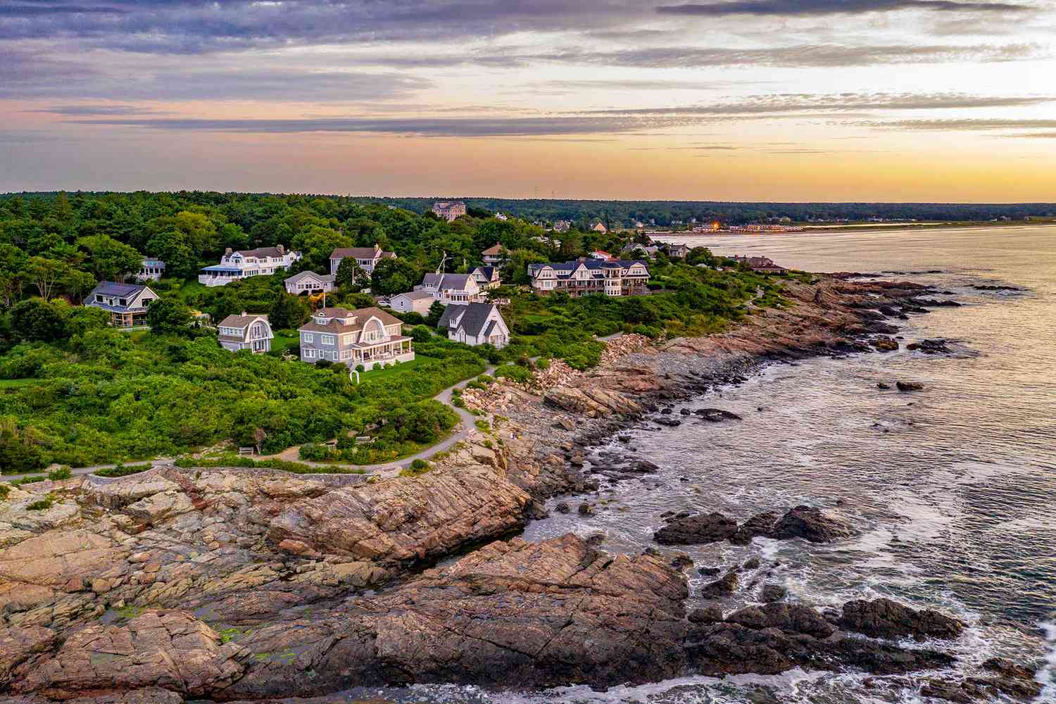 Popular Coastal Walks in America