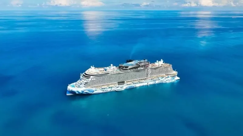 “15% Off & $1K Credit For 2025-2026 Cruises”