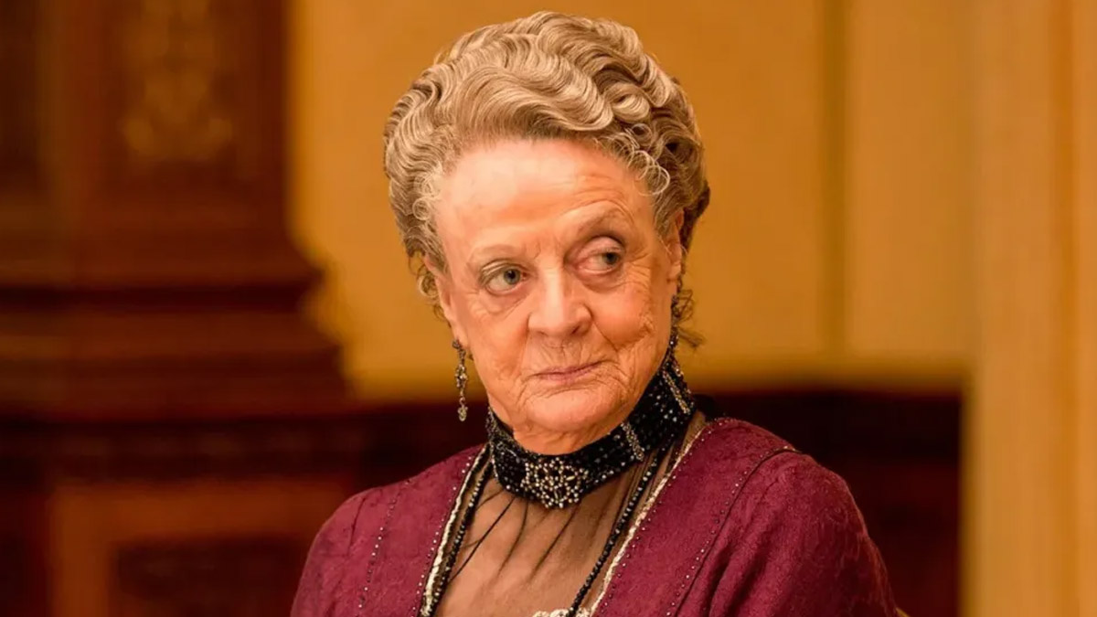 “Maggie Smith To Shine In Downton Abbey 3”