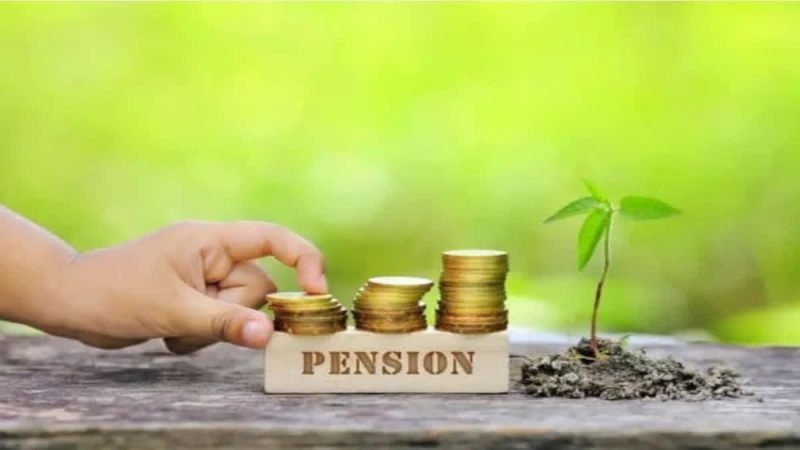 Unified Pension: 50% Salary For Govt Employees?