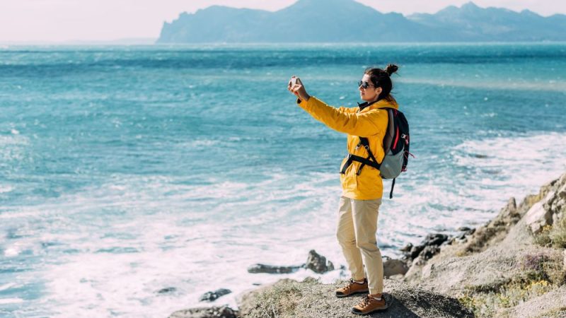 “Solo Travel Made Easy: Tips for A Safe And Fun Journey”